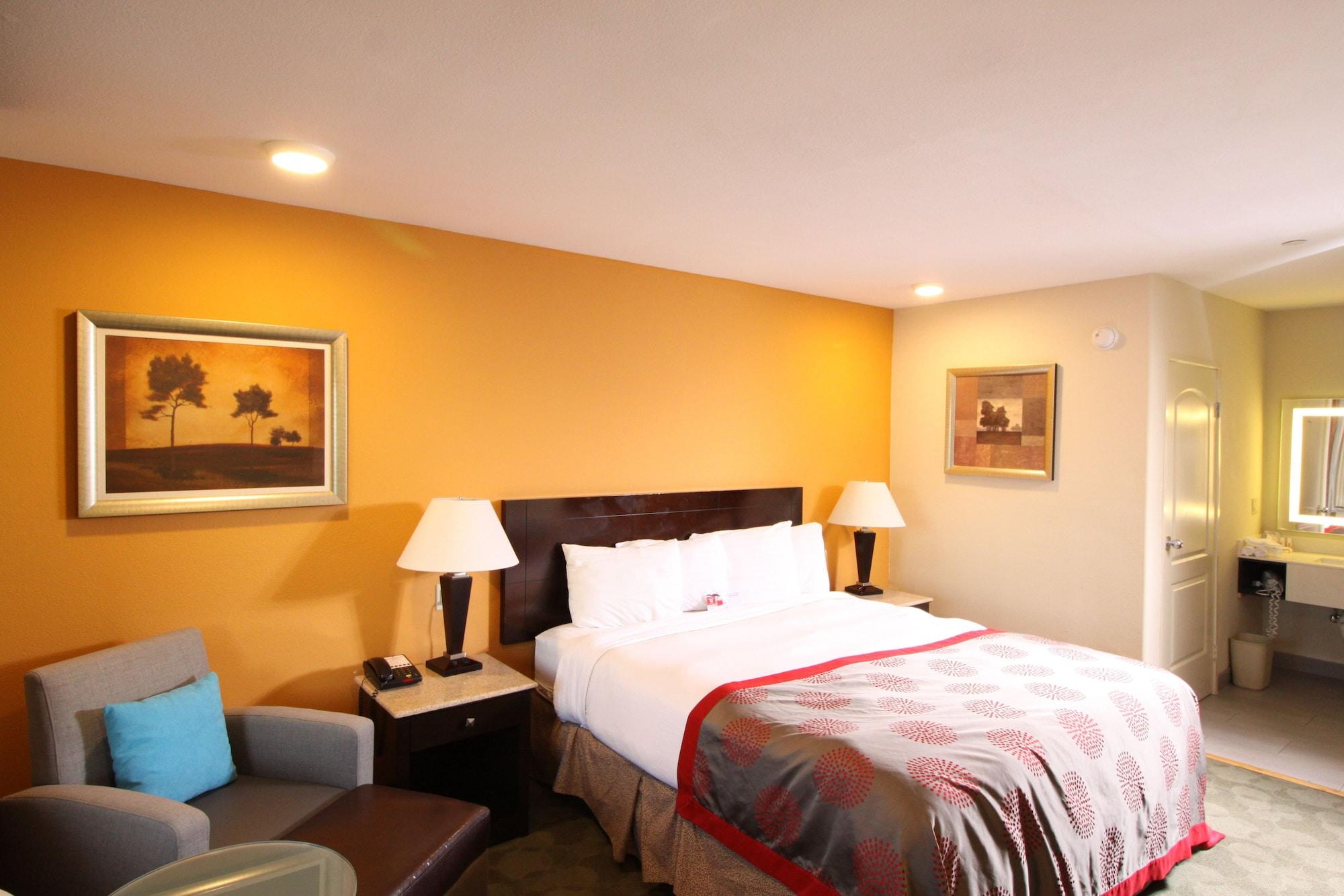 Ramada By Wyndham Culver Hotel Los Angeles