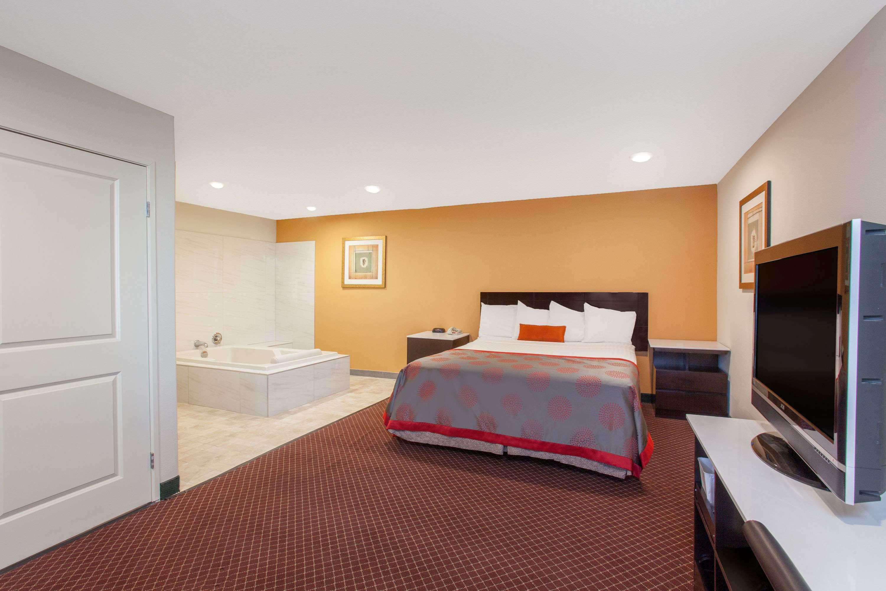 Ramada By Wyndham Culver 3* Los Ángeles